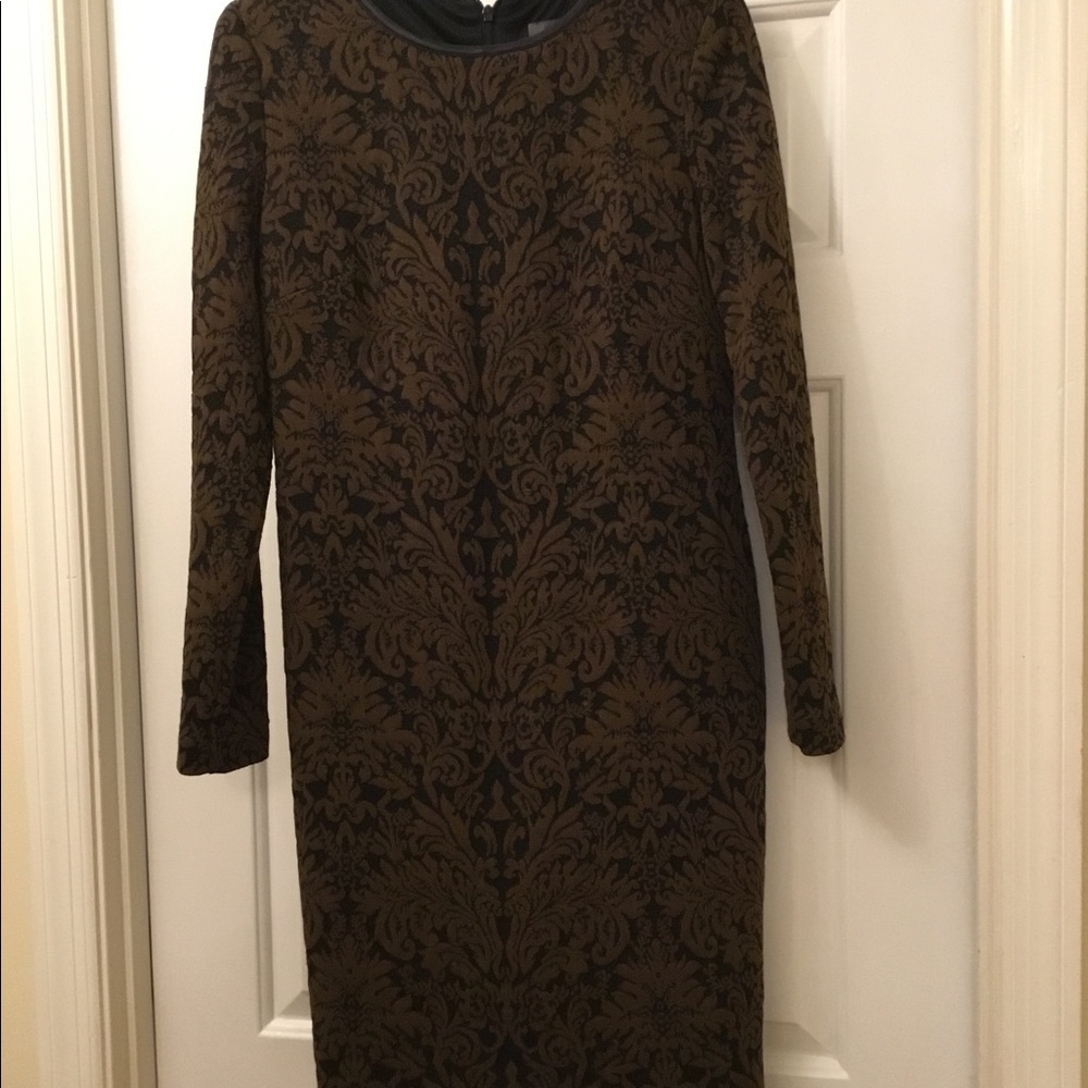 Stylish long sleeved dress for work or play